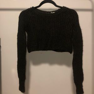 Black crop Sweater